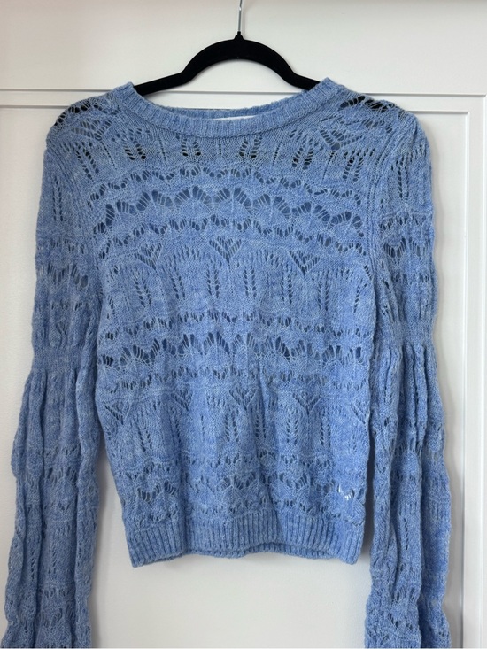 Zara Sweaters - Zara Light Blue Open-Knit Crewneck Sweater